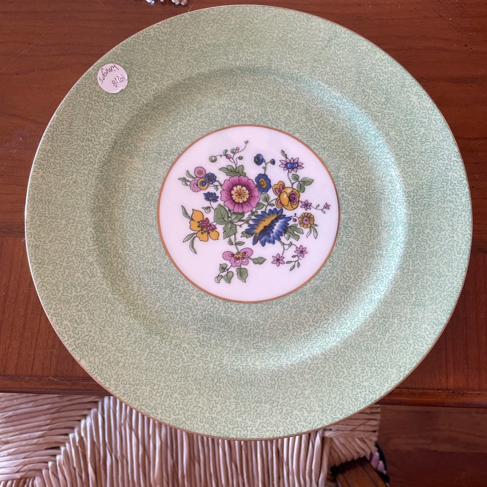 Set of 12 perfect Ahrenfeldt Limoges diner plates.  Sold as set only.  From 1918